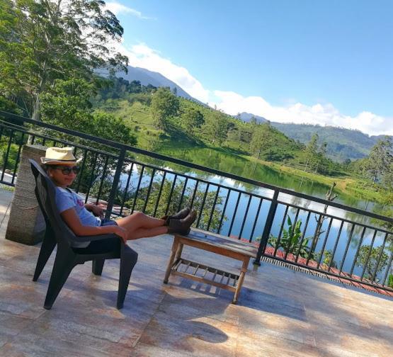 Butterfly Mountain Lake Side Maskeliya Buitenkant foto